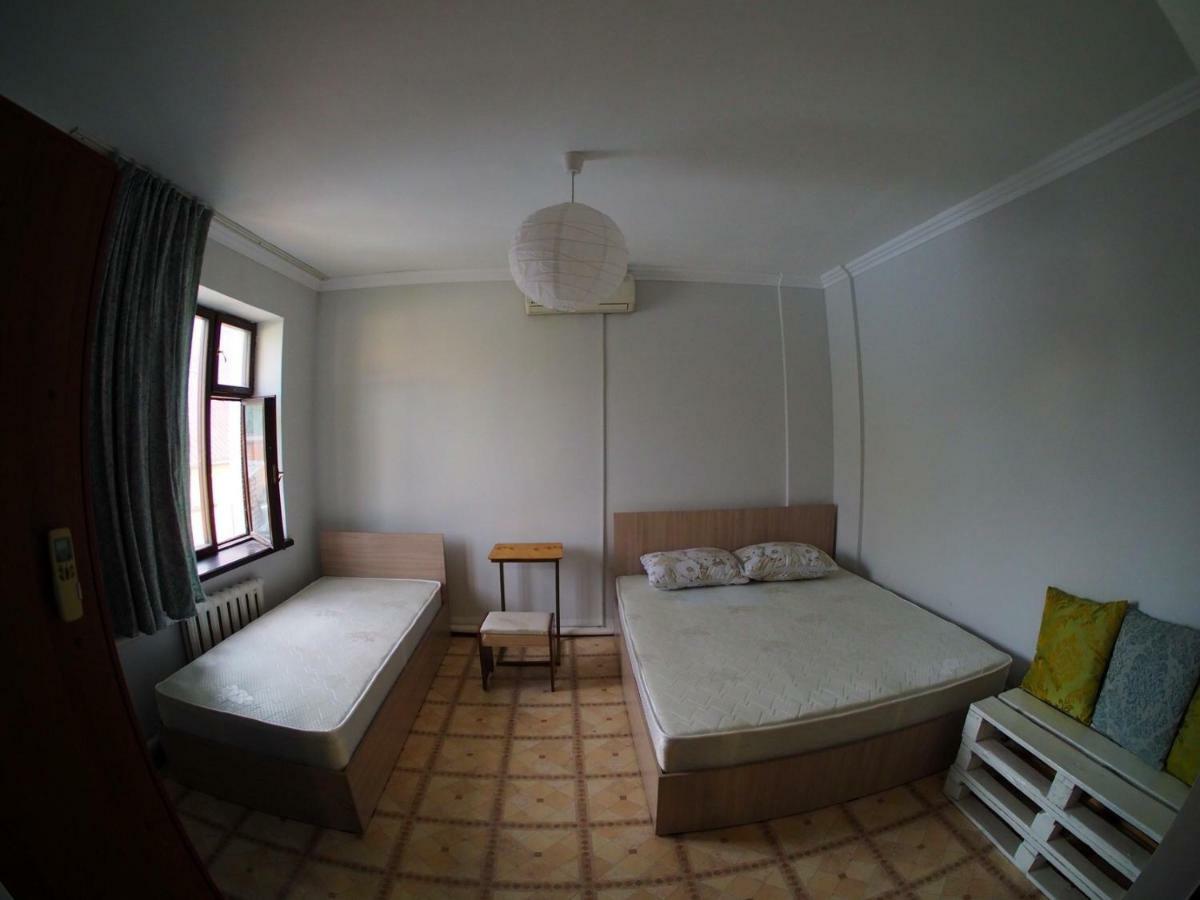 Spirit Hostel Biszkek Zewnętrze zdjęcie